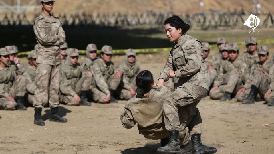 آموزش زنان نظامی در ترکیه