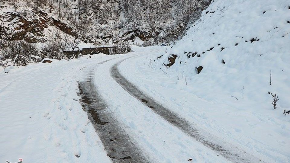 طبیعت برفی ییلاقات رودسر