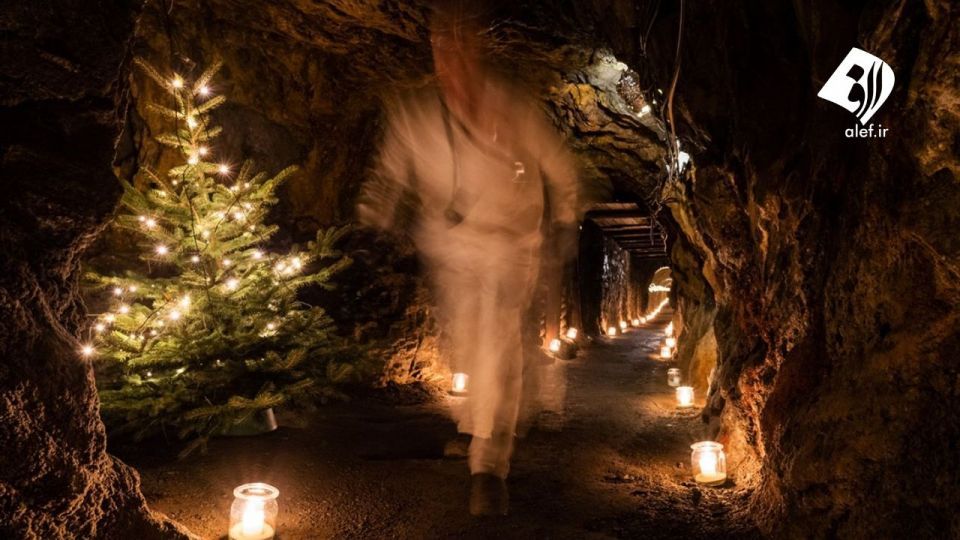 بازار کریسمس در تونل‌های معدن سنگ ۱۰۰۰ ساله