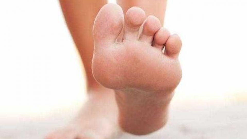 علت گزگز و درد کف پا علت گزگز و درد کف پا