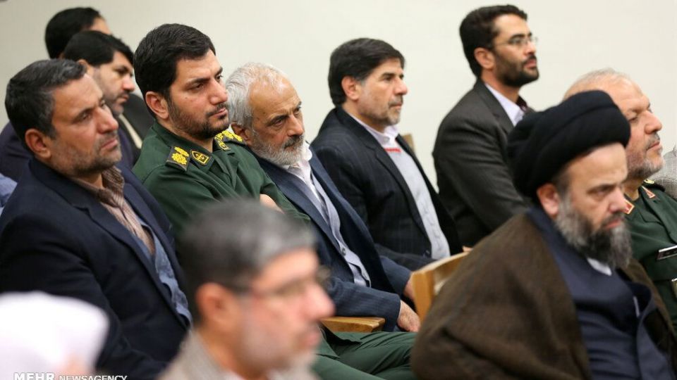 دیدار اعضای کنگره تجلیل از رزمندگان خمینی‌شهر با رهبر انقلاب