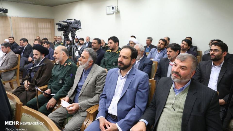 دیدار اعضای کنگره تجلیل از رزمندگان خمینی‌شهر با رهبر انقلاب