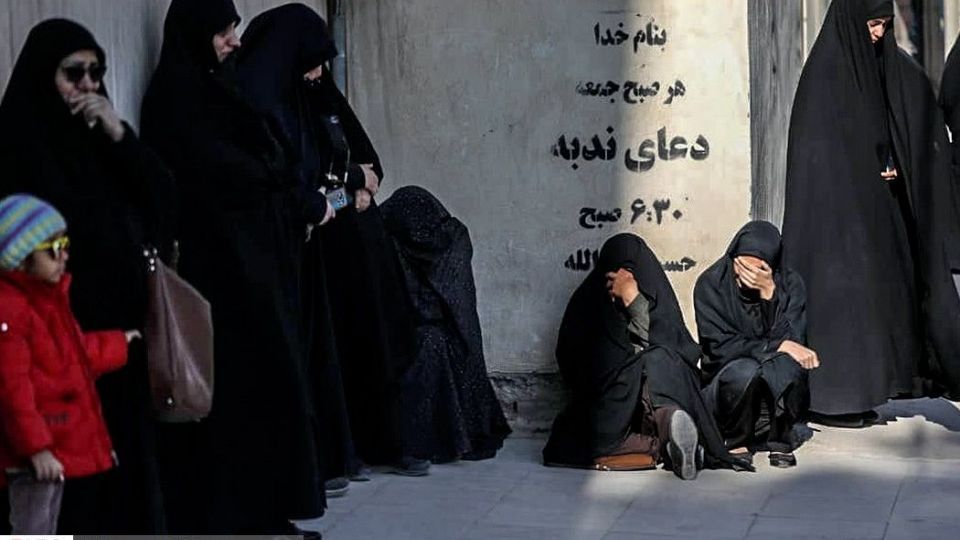 حضور مردم کرمان در «بیت الزهراء(س)»