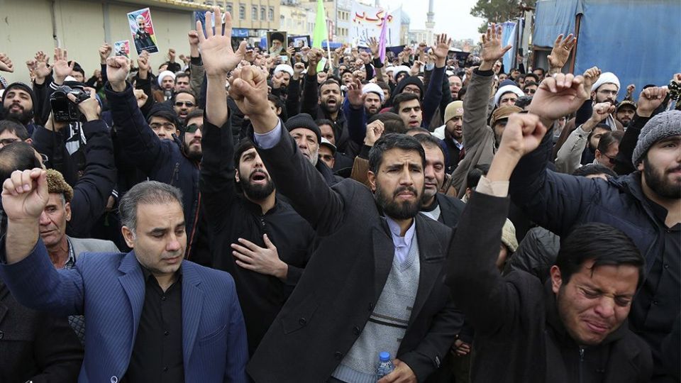  راهپیمایی مردم قم در پی شهادت سردار سلیمانی