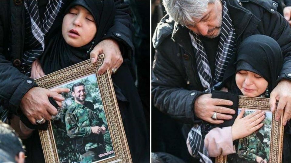 تصاویر غم‌انگیز از وداع فرزند شهید طارمی با پدرش