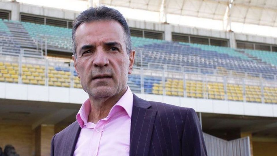 مدیرعامل پرسپولیس: تصمیم AFC را نمیپذیریم/ این موضوع کاملا سیاسی است/چگونه عراق و عربستان میتوانند میزبانی کنند و ایران نمیتواند؟ مدیرعامل پرسپولیس: تصمیم AFC را نمیپذیریم/ این موضوع کاملا سیاسی است/چگونه عراق و عربستان میتوانند میزبانی کنند و ایران نمیتواند؟