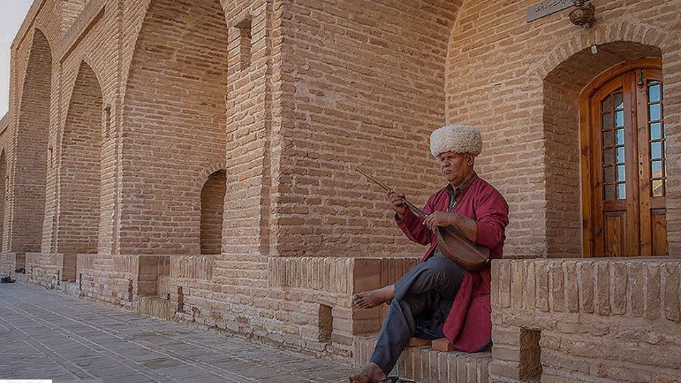 کاروانسرای «ده نمک» سمنان