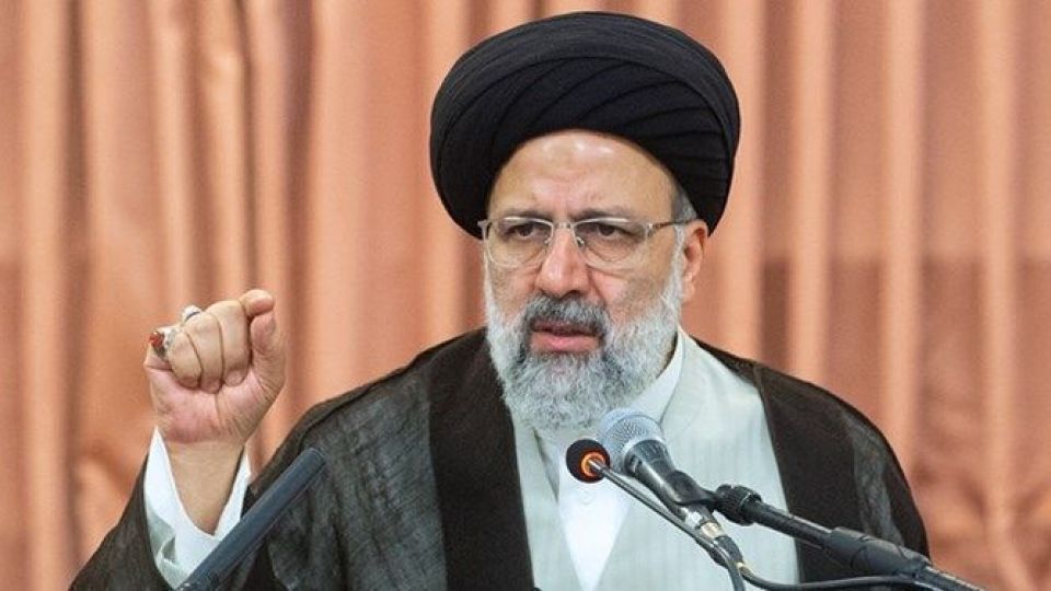 رئیسی: مبارزه با مفسدان اقتصادی را تا حصول نتیجه نهایی ادامه میدهیم رئیسی: مبارزه با مفسدان اقتصادی را تا حصول نتیجه نهایی ادامه میدهیم