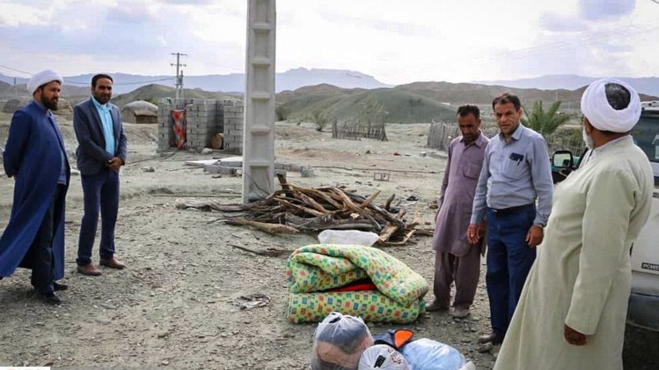 خدمت‌رسانی به مردم سیل‌زده‌ٔ گافْرْ