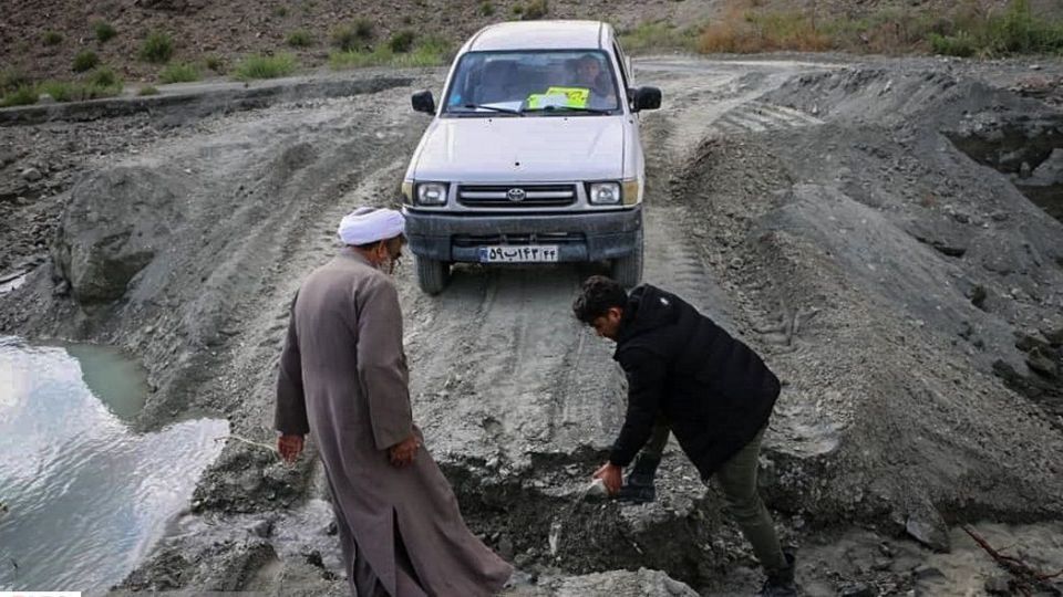 خدمت‌رسانی به مردم سیل‌زده‌ٔ گافْرْ