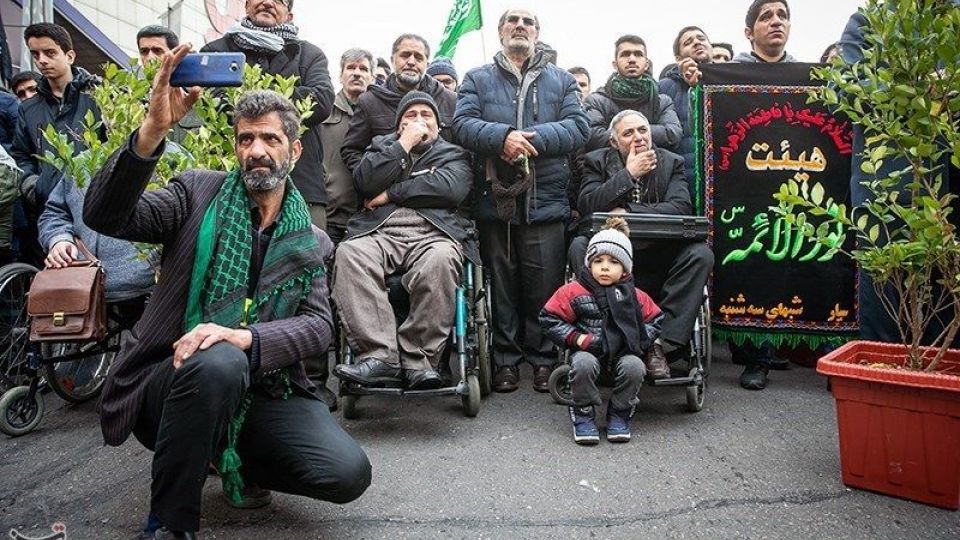  اجتماع عزاداران فاطمی در میدان هفت تیر 