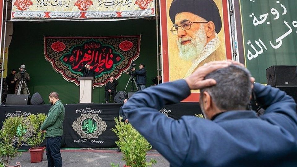  اجتماع عزاداران فاطمی در میدان هفت تیر 