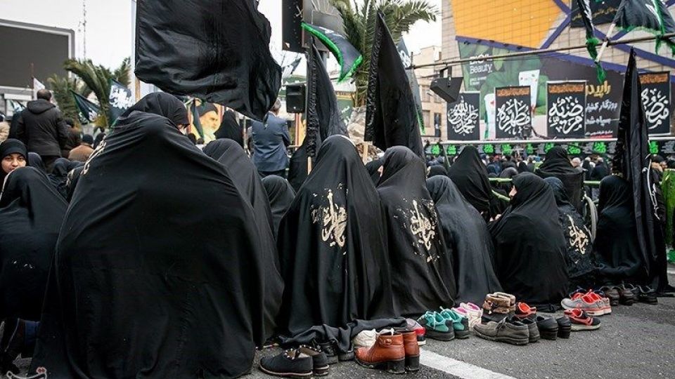  اجتماع عزاداران فاطمی در میدان هفت تیر 