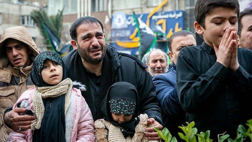  اجتماع عزاداران فاطمی در میدان هفت تیر 