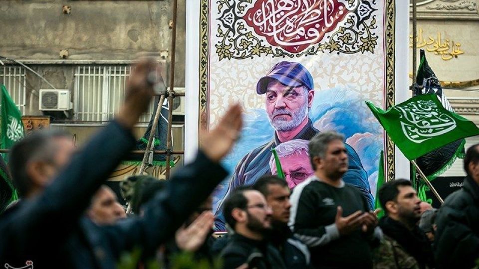  اجتماع عزاداران فاطمی در میدان هفت تیر 