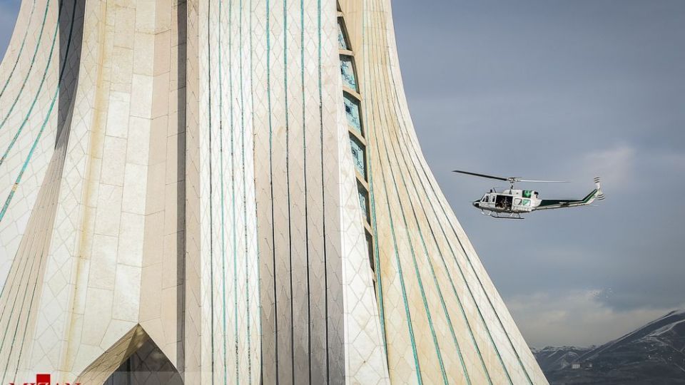 رژه موتور سواران نیرو‌های مسلح