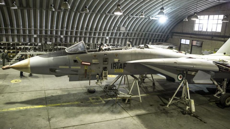 اورِهال جنگنده F-۱۴