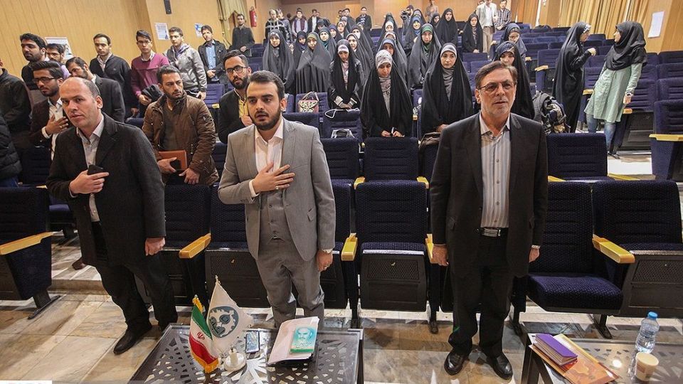 مناظره انتخابات مجلس در دانشگاه اصفهان