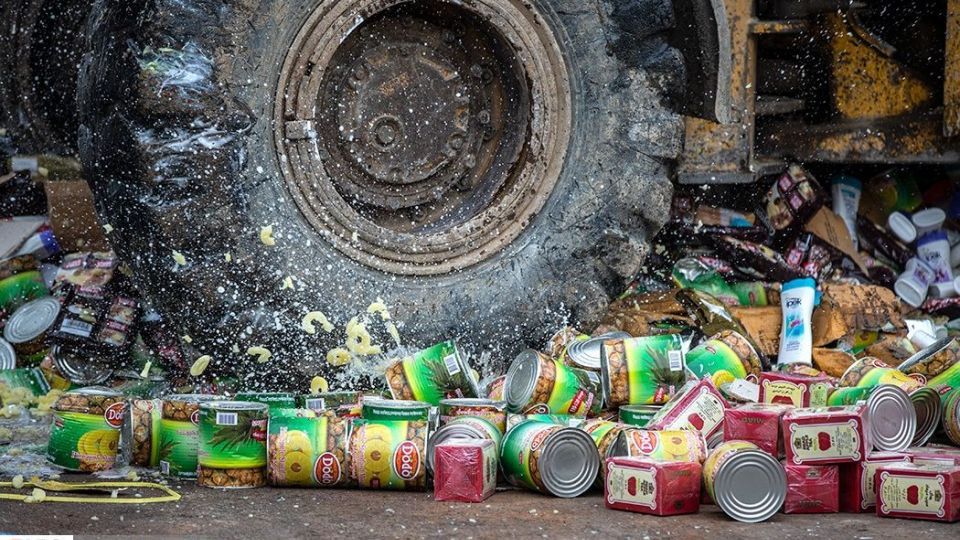 امحای ۴۰۰ تن مواد غذایی و کالای سلامت