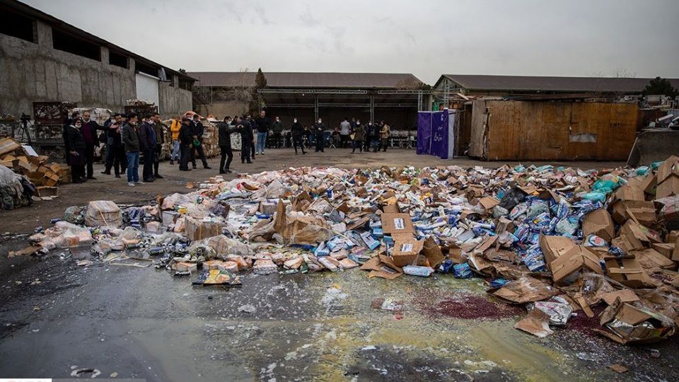 امحای ۴۰۰ تن مواد غذایی و کالای سلامت