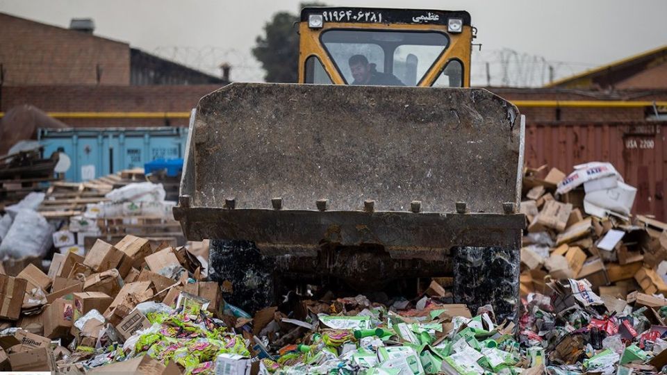 امحای ۴۰۰ تن مواد غذایی و کالای سلامت