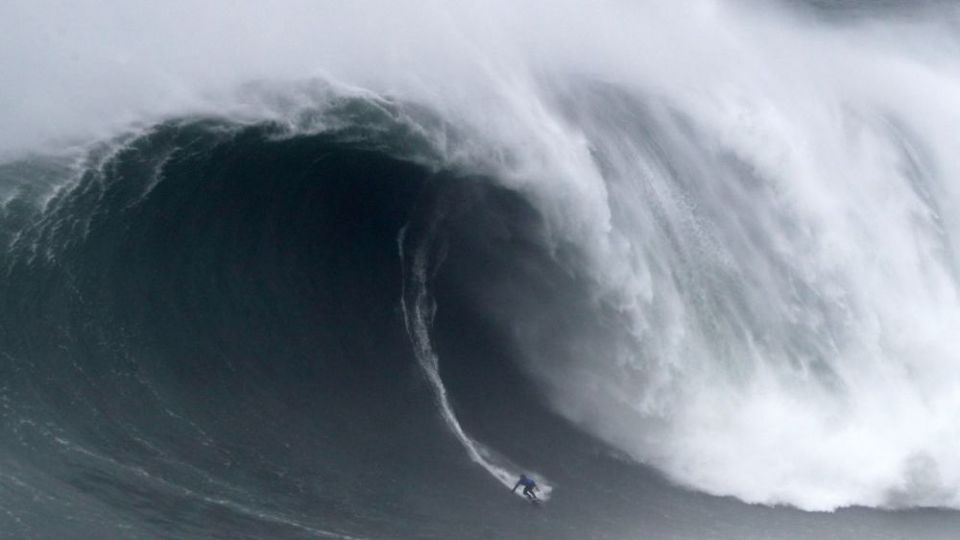 هیجان موج سواری در پرتغال