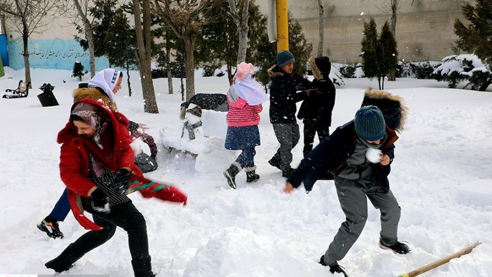 جشنواره تندیس‌های برفی در اردبیل