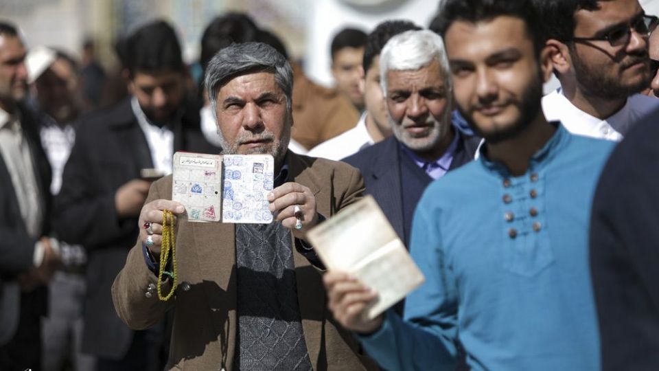 انتخابات مجلس شورای اسلامی و مجلس خبرگان در قم و مشهد