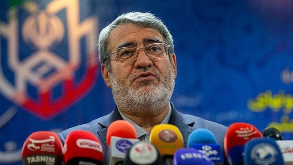 وزیر کشور: بیش از ۲۴ میلیون نفر در انتخابات رای دادند/ میزان مشارکت در انتخابات ۴۲ درصد است وزیر کشور: بیش از ۲۴ میلیون نفر در انتخابات رای دادند/ میزان مشارکت در انتخابات ۴۲ درصد است
