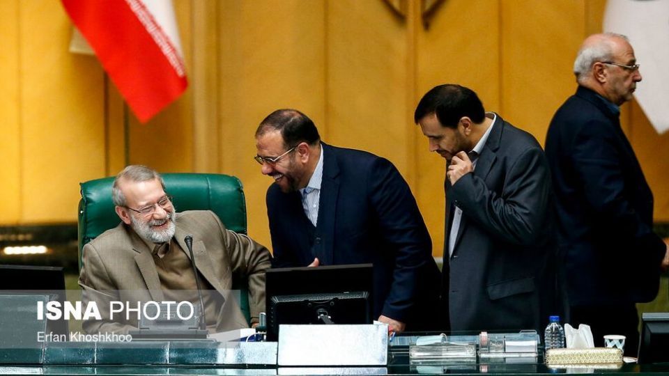 مقابله با ویروس کرونا در صحن علنی مجلس شورای اسلامی