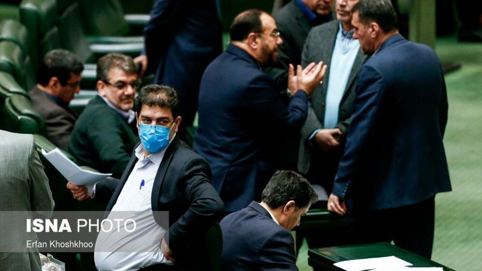مقابله با ویروس کرونا در صحن علنی مجلس شورای اسلامی