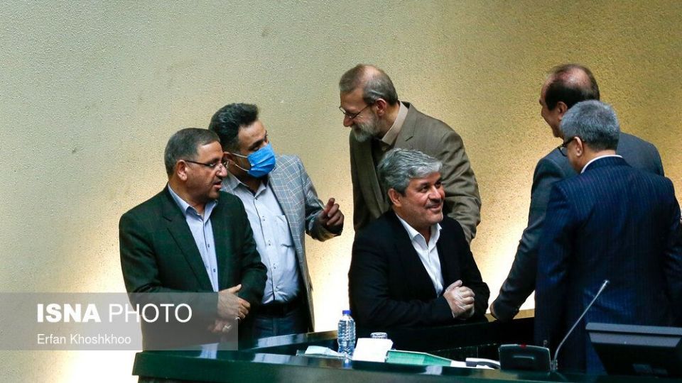 مقابله با ویروس کرونا در صحن علنی مجلس شورای اسلامی