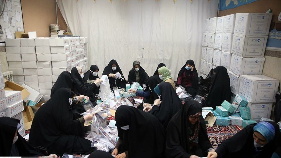 بسته بندی و توزیع ۵۰ هزار بسته بهداشتی در قم