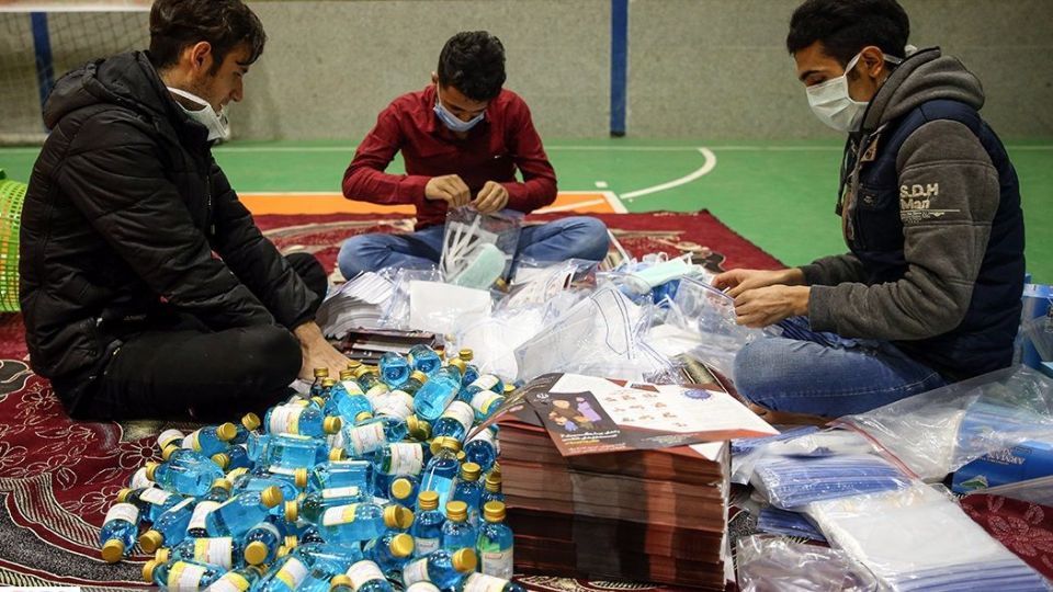 بسته بندی و توزیع ۵۰ هزار بسته بهداشتی در قم