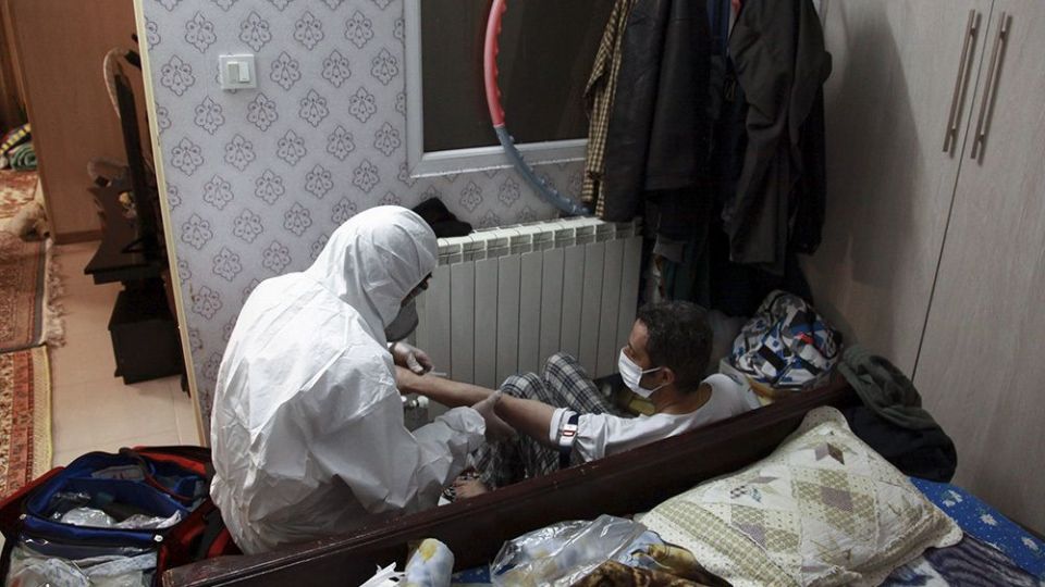 خط مقدم مبارزه با کرونا