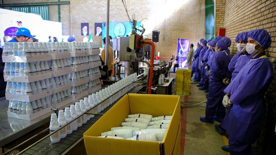 افتتاح خط تولید ماسک و مواد ضد عفونی در پالایشگاه نفت پارس