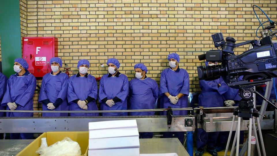 افتتاح خط تولید ماسک و مواد ضد عفونی در پالایشگاه نفت پارس