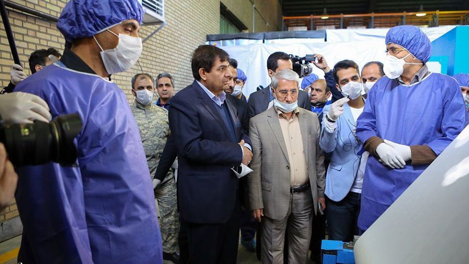 افتتاح خط تولید ماسک و مواد ضد عفونی در پالایشگاه نفت پارس