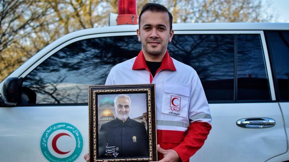 جای یک مرد در ۱۳ رجب خالیست