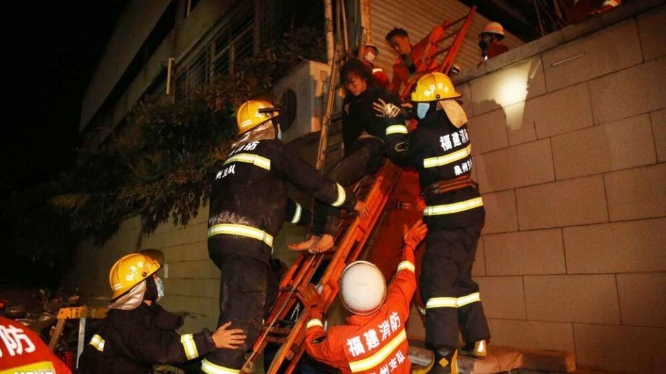  هتل قرنطینه شدگان کرونا در چین فرو ریخت