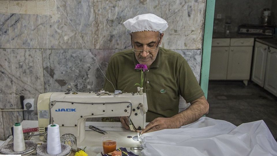 تولید ماسک بهداشتی در«کانون فرهنگی مالک اشتر»