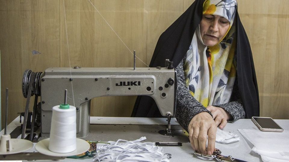 تولید ماسک بهداشتی در«کانون فرهنگی مالک اشتر»