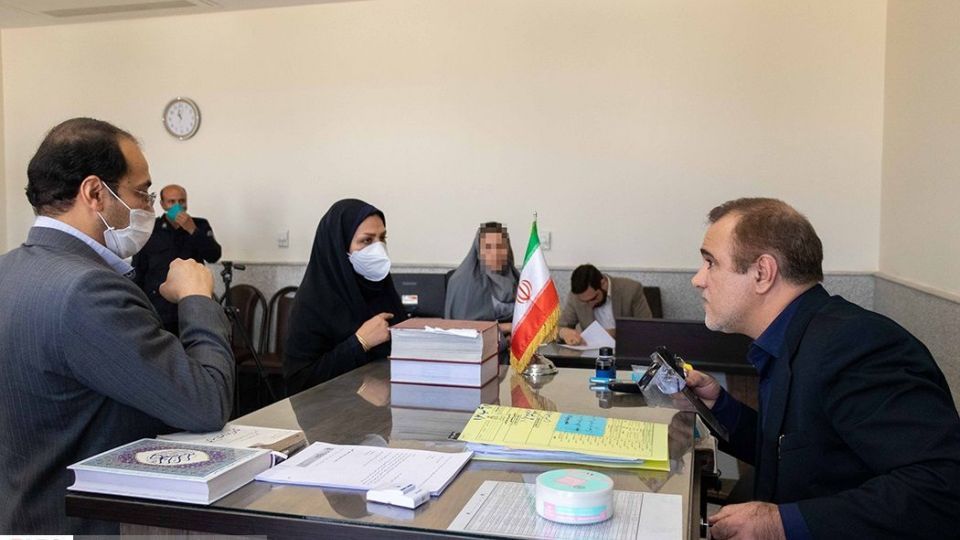 دادگاه متهم تولیدکننده مواد بهداشتی تقلبی در شیراز