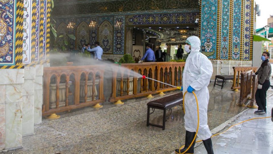 عملیات ضدعفونی در کربلای معلی