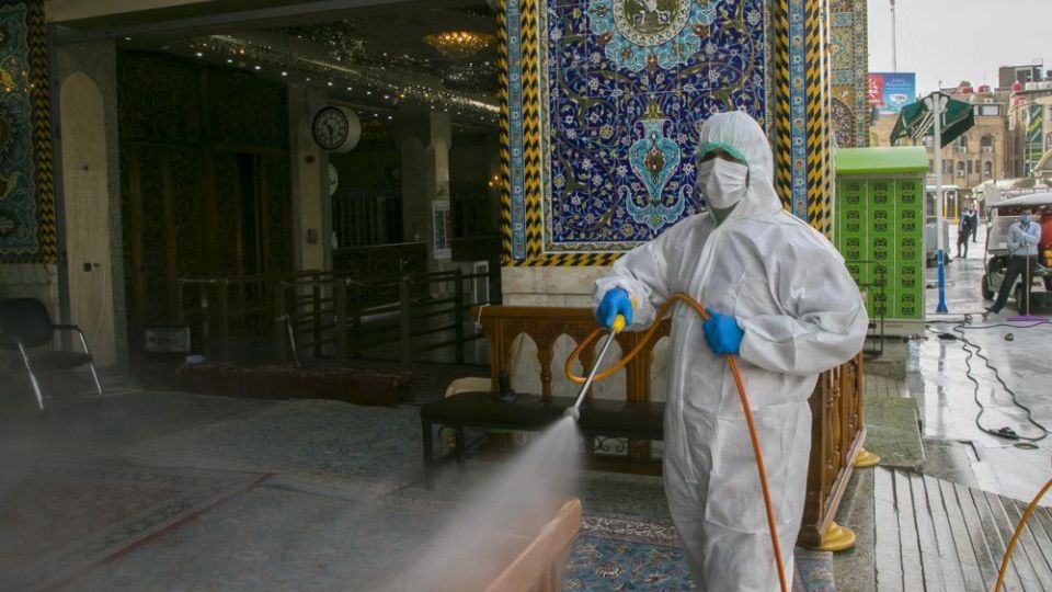 عملیات ضدعفونی در کربلای معلی