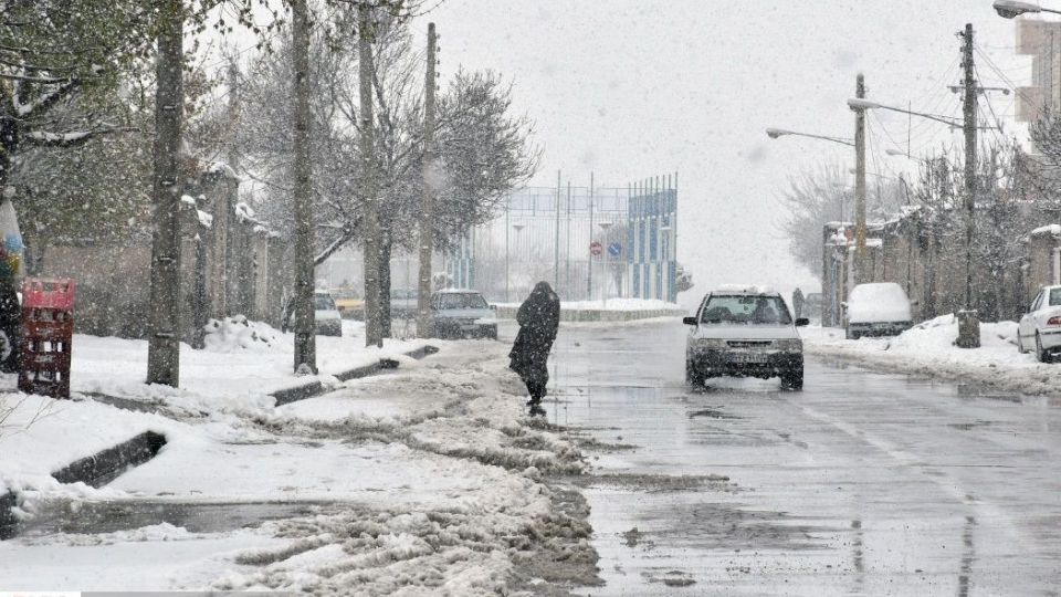 بارش اولین برف بهاری در قوچان