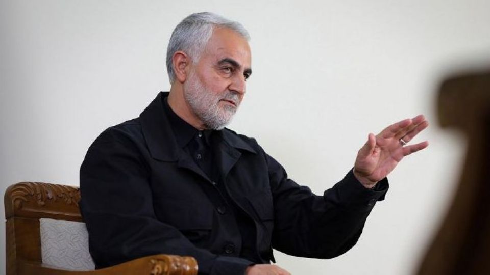 نامهای که شهید حاج قاسم سلیمانی وصیت کرد در کفنش بگذارند نامهای که شهید حاج قاسم سلیمانی وصیت کرد در کفنش بگذارند