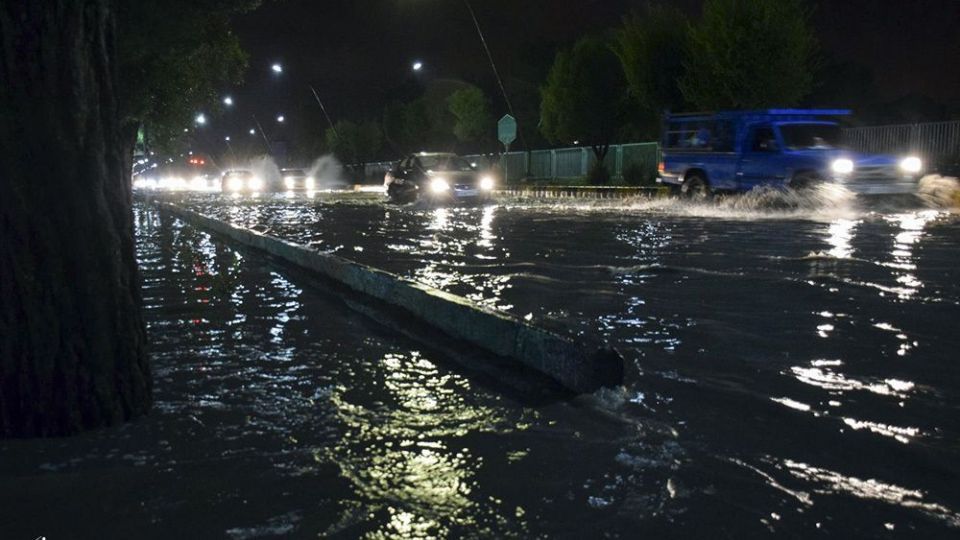 سیلاب و آبگرفتگی معابر شهر کرمان