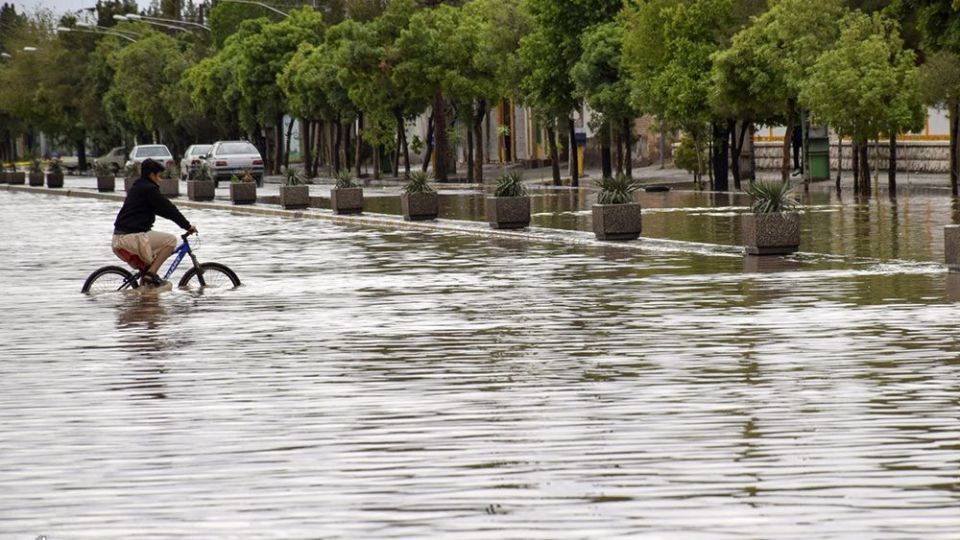 سیلاب و آبگرفتگی معابر شهر کرمان