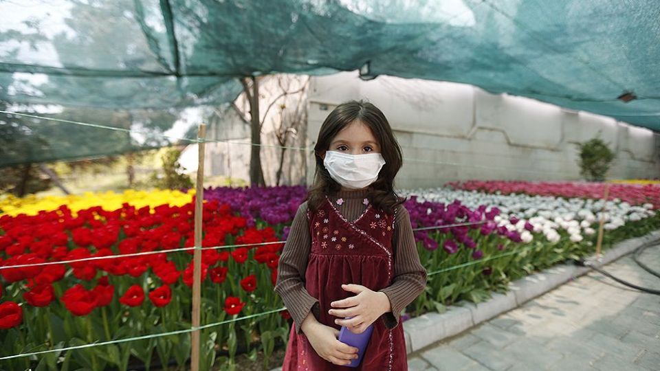 لاله‌ای برای مادران